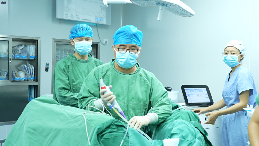 跨国寻医记：“越南医生建议我回国治疗，我就来了四川结石病医院”(图3)