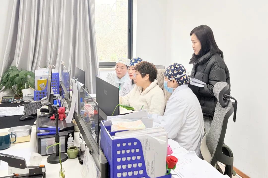 规范收费:四川结石病医院医保办开展手术服务价格项目专项培训(图1) 规范收费:四川结石病医院医保办开展手术服务价格项目专项培训(图1)