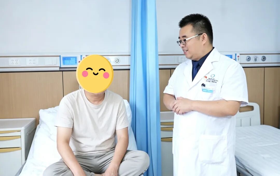 双肾大结石，外院说要腰部打孔，他却“无孔”取净？关键在这(图3)
